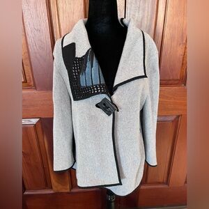 Tivoli of Ireland Asymmetrical Waffle Knit Lagenlook Sweater Art To Wear Sz M